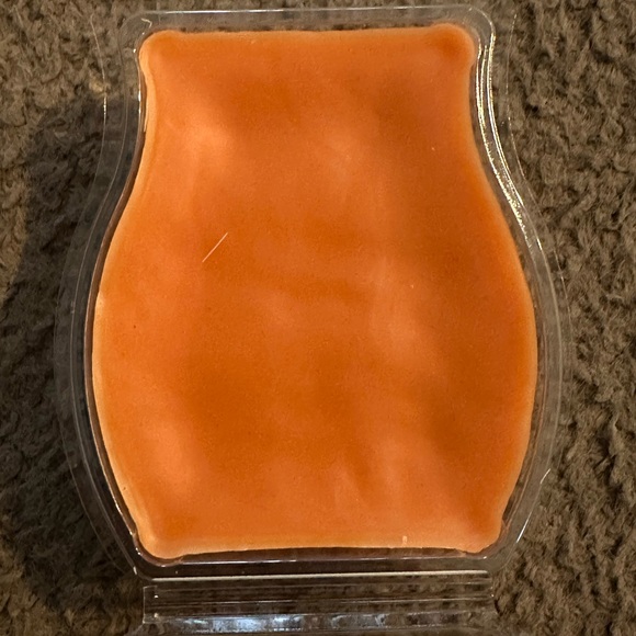 Mandarin Toffee Treat Scentsy Bars - Picture 2 of 2